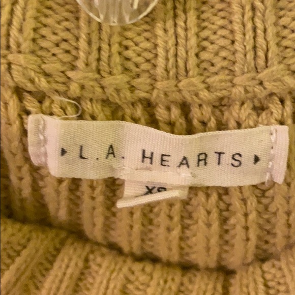 Pacsun cropped sweater - Picture 2 of 3